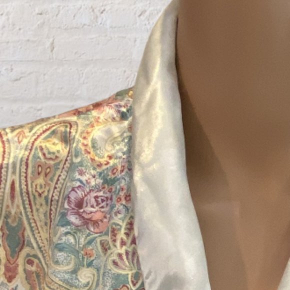 VINTAGE NICOLE CLASSICS -- Satin-Feel Pajama Top, Front Closure, Lined - Picture 6 of 15